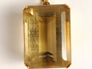 Pendentif en or 14 carats, retenant une citrine