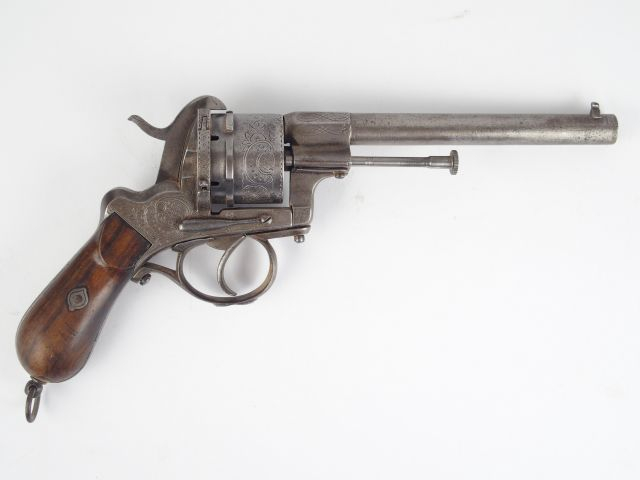 259- Gros révolver système Lefaucheux calibre 12mm à broche intéressan