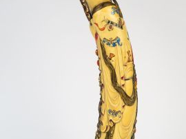 Grande sculpture en ivoire polychrome, représentant Zhoulao accompagné