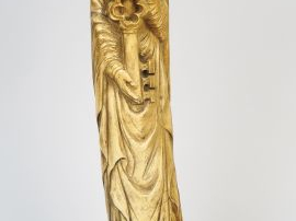 Vente aux enchères Grande sculpture en ivoire, représentant Saint-Pierre tenant la clé du
