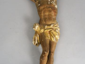 Fragment de sculpture XVIII ème en bois polychrome « Christ en croix »