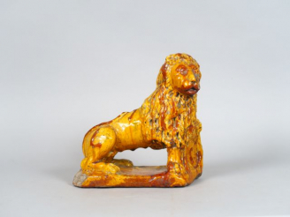 Vente aux enchères Sculpture XVIIème en terre cuite vernissée ocre « Lion héraldique prés