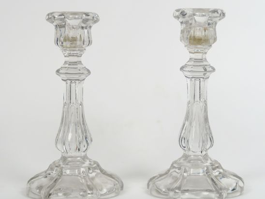 Paire de chandeliers en cristal