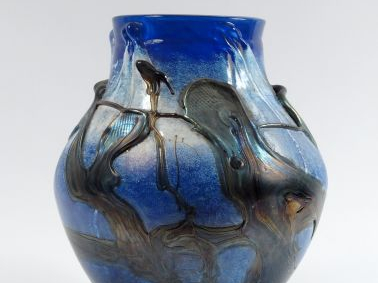 NOVARO. Grand vase ovoide en verre polychrome. H. : 37cm. Signé et dat