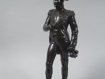 HAMANT ? 'Napoléon Bonaparte en pied'. Sculpture en bronze à patine br