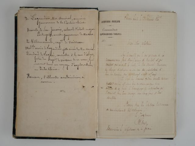 Deux volumes des correspondances officielles et privées de Jean Moura,