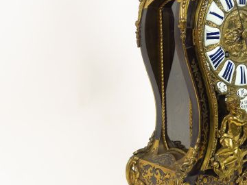 Cartel Napoléon III de style Louis XV en marqueterie Boulle (accidents