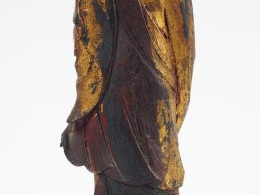 Statuette en bronze laqué et partiellement doré, représentant Lohan en