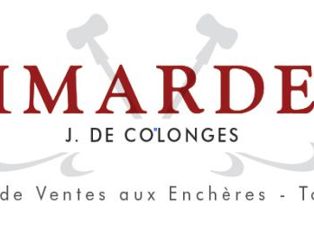 Lot comprenant six porcelaines bleu blanc de Hue, dont une coupe à déc