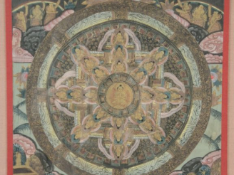Vente aux enchères Mandala représentant la roue de la loi, des bouddhas.  Tibet début XXè