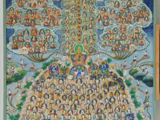 Vente aux enchères Tanka à représentation de lamas et de bouddhas avec en son centre une 