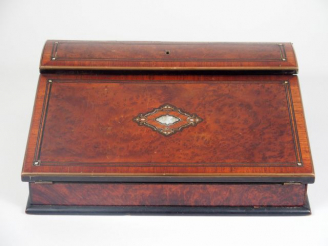Vente aux enchères Ecritoire Napoléon III en marqueterie Boulle