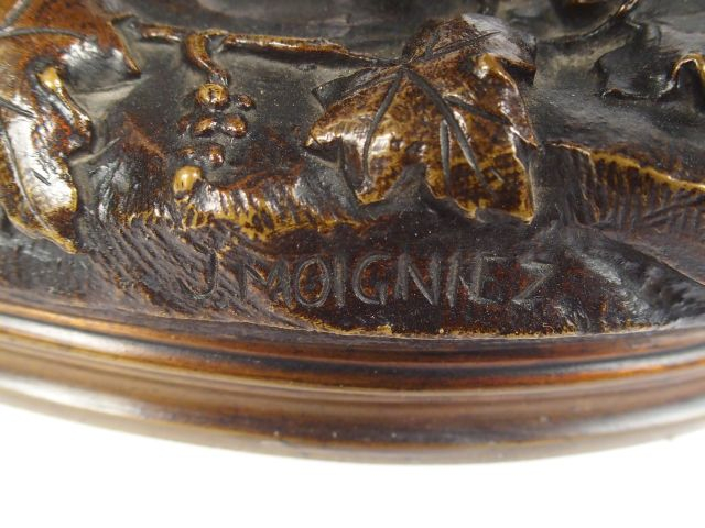 MOIGNIEZ. 'La perdrix'. Sculpture en bronze à patine brune. Signée H. 
