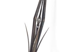 Lustre Art déco en fer forgé éclairant à quatre lumières à décor de fe