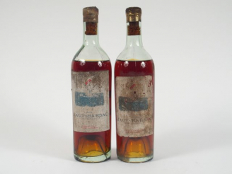 Vente aux enchères 2 BOUTEILLES HAUT BARSAC CRU LAPELOUE EDMOND COSTE - 1922 - BEP/EF/CAP