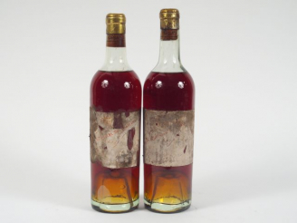 Vente aux enchères 2 BOUTEILLES DOISY DAENE CC SAUTERNES - 1923 - MEP/EA
