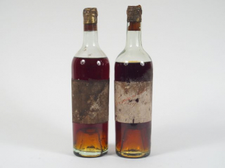 Vente aux enchères 2 BOUTEILLES DOISY DAENE CC SAUTERNES - 1923 - BEP/1 PRESUMEE/EA/1 CAP