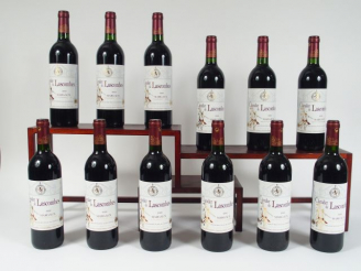Vente aux enchères 12 BOUTEILLES CHEVALIER DE LASCOMBES GCC MARGAUX - 2000 - CBO