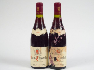 Vente aux enchères 2 BOUTEILLES GEVREY CHAMBERTIN H. RICHARD - 1985 - 1 EA