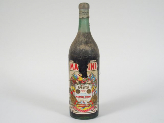 Vente aux enchères 1 TRES VIEILLE BOUTEILLE MARTINI ROUGE - EA