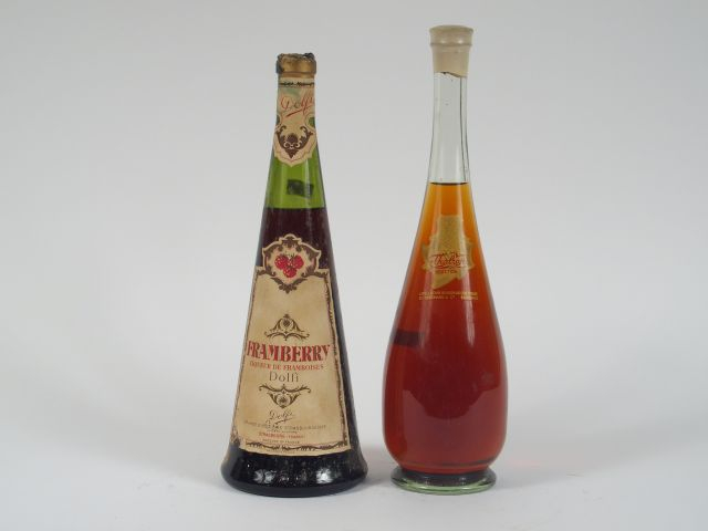 2 BOUTEILLES : 1 FRAMBERRY DOLFI CAPS AB - 1 THALROFE KRESSMAN SELECTI