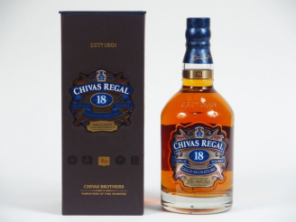 Vente aux enchères 1 BOUTEILLE CHIVAS REGAL Blend		 70	cl 40% 	- 	Mise : 2006	 - 18			 an