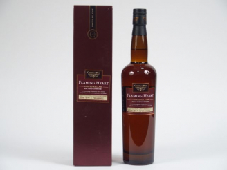 Vente aux enchères 1 BOUTEILLE FLAMING HEART Compass Box 		70	cl 48,9% - Mise : 		2006		-