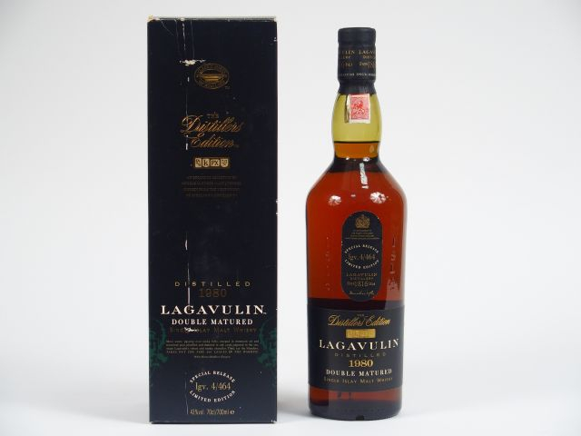 1 BOUTEILLE LAGAVULIN OB 	Distillers Edition LGV 4/464 	70cl 	43% - Mi
