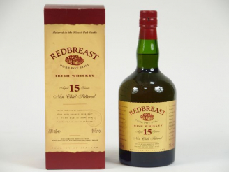 Vente aux enchères 1 BOUTEILLE REDBREAST OB		 70	cl 46% - Mise : 		2005 - 	15 ans
