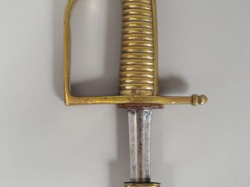 Intéressant ensemble composite composé d’une poignée de sabre briquet 