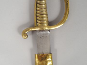 Sabre briquet modèle AN XI, fusée en bronze coulé à 28 torons, signée 