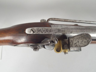 Vente aux enchères Mousqueton de cavalerie à silex modèle 1777 de fabrication révolutionn