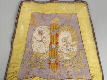 Sabretache dans le gout des sabretaches révolutionnaires (composite). 