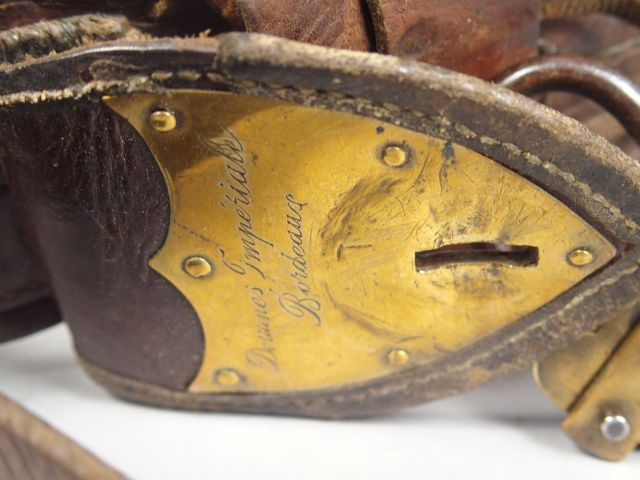 Large ceinture de messager ou porte dépêche XIX ème siècle. Constructi