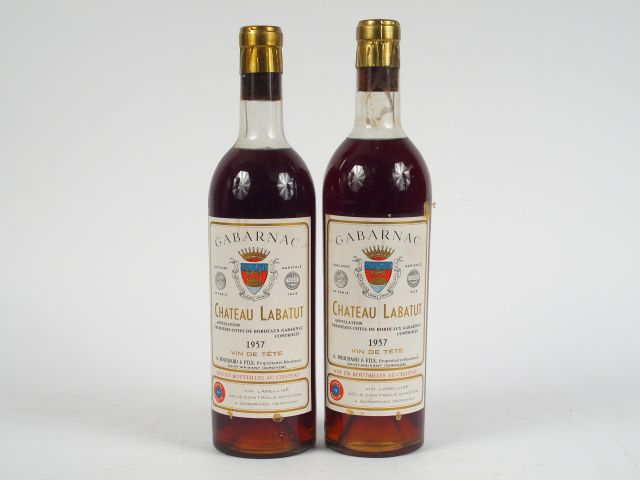 2 BOUTEILLES CHÂTEAU LABATUT LIQUOREUX VIN DE TÊTE G. BOUCHARD - 1957 