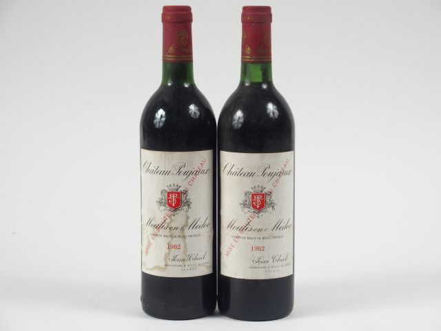 2 BOUTEILLES CHÂTEAU POUJEAUX CB MOULIS - 1982 - BG/1 ET