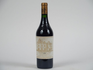 Vente aux enchères 1 BOUTEILLE CHÂTEAU HAUT BRION 1er GCC GRAVES - 1988