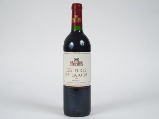 Vente aux enchères 1 BOUTEILLE CHÂTEAU LES FORTS DE LATOUR PAUILLAC - 1988