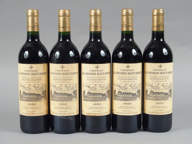 5 BOUTEILLES CHÂTEAU LA MISSION HAUT BRION CC GRAVES - 1992 - 1 ETLT