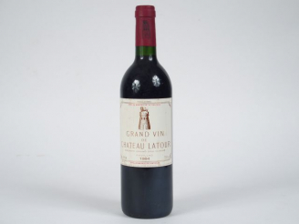 Vente aux enchères 1 BOUTEILLE CHÂTEAU LATOUR 1er GCC PAUILLAC - 1994 - ETLA