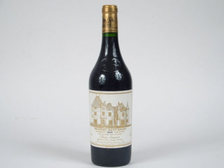 Vente aux enchères 1 BOUTEILLE CHÂTEAU HAUT BRION 1er GCC GRAVES - 1994