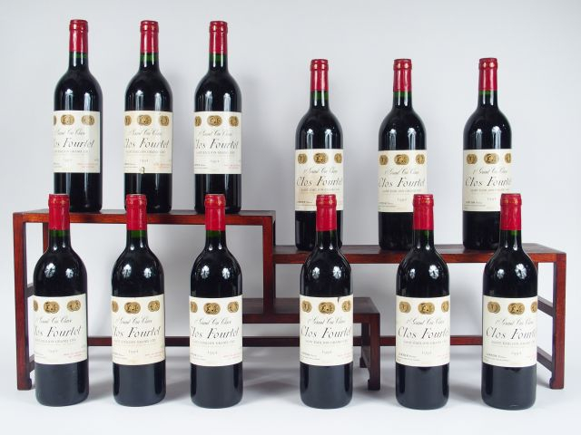 12 BOUTEILLES CHÂTEAU CLOS FOURTET 1er GCC ST EMILION - 1994 - 2 ETLA/