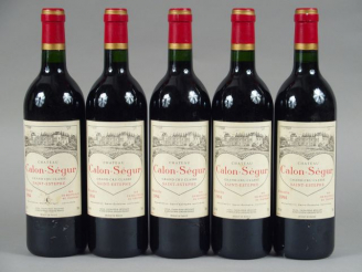 Vente aux enchères 5 BOUTEILLES CHÂTEAU CALON SEGUR GCC ST ESTEPHE - 1994 - 1 ETLA