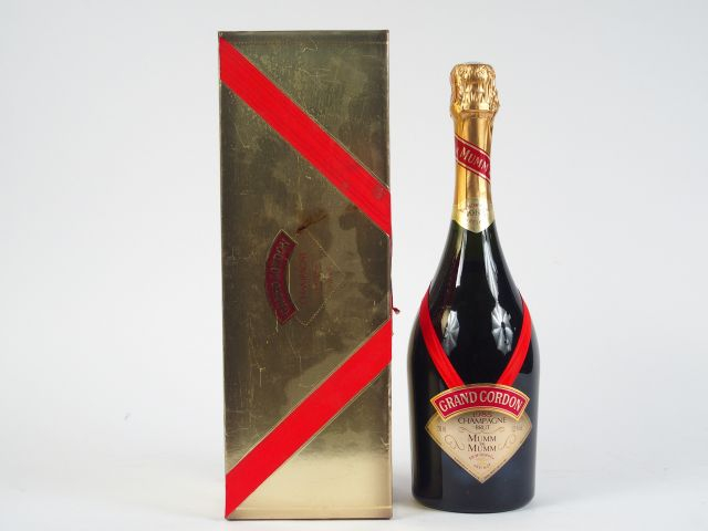1 BOUTEILLE CHAMPAGNE MUMM DE MUMM GRAND CORDON - 1985 - COFFRET