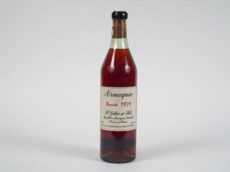 Vente aux enchères 1 BOUTEILLE ARMAGNAC B. GELAS   FILS - 1979/MISE: 1999 - COFFRET