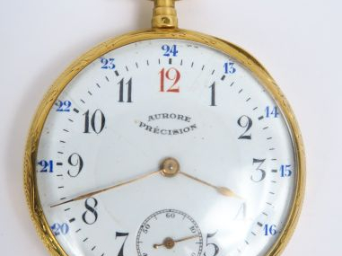 Montre de gousset en or, cadran signé Aurore Précision. Poids tel : 59