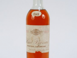 Vente aux enchères 1 BOUTEILLE LAPINESSE HAUT BARSAC - 1949 - HEP/ELA