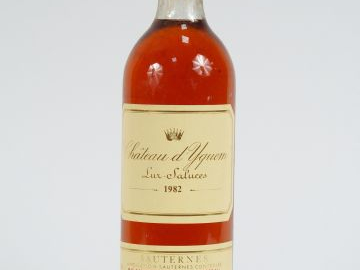 1 BOUTEILLE CHÂTEAU D'YQUEM 1er CCS SAUTERNES - 1982 - BG