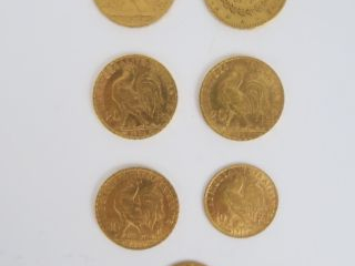 5 pièces de 20 Francs or. 2 pièces de 10 Francs or