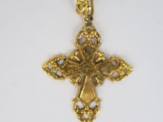 Croix en or. 5 g